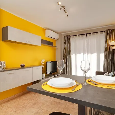 Apartment Fuer 2 Personen Ca 40 Qm In Nerja, Andalusien Costa Del Sol Nerja